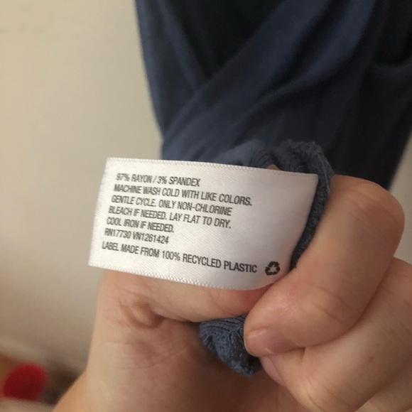 Blue mossimo flowy tanktop from target (XS) - Picture 7 of 7